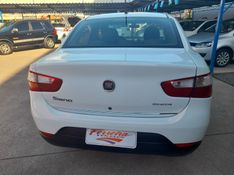 Fiat GRAND SIENA ATTRACTIVE 1.4 8V 2014 FERREIRA VEÍCULOS VENÂNCIO AIRES / Carros no Vale