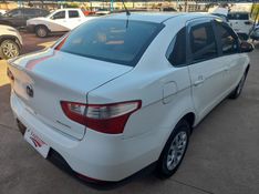 Fiat GRAND SIENA ATTRACTIVE 1.4 8V 2014 FERREIRA VEÍCULOS VENÂNCIO AIRES / Carros no Vale