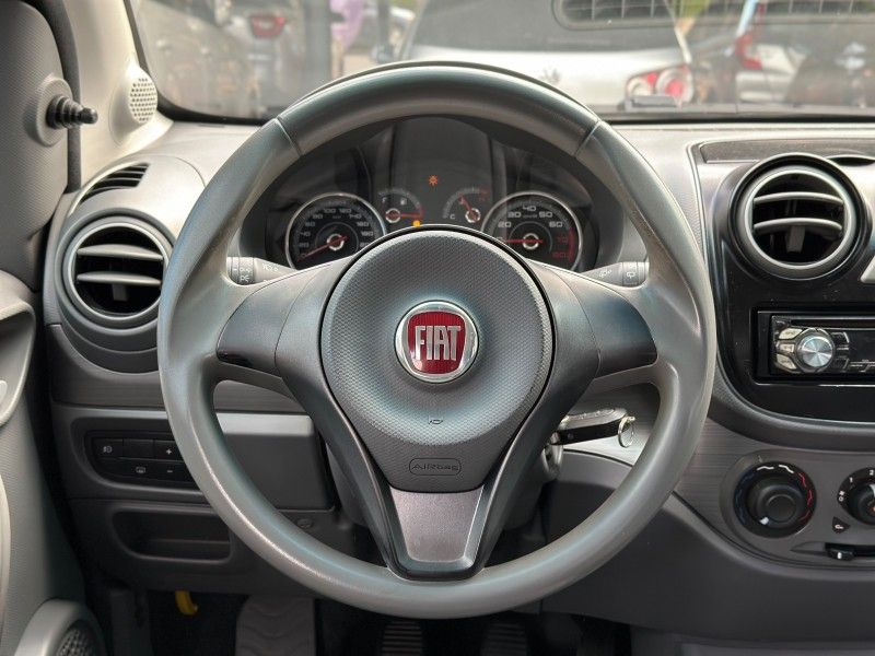 Fiat PALIO ATTRACTIVE 1.4 16V 2014 NEUMANN VEÍCULOS ARROIO DO MEIO / Carros no Vale