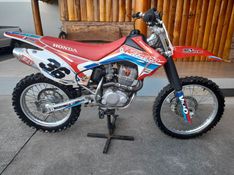 Honda Motos CRF 230 2017 FERREIRA VEÍCULOS VENÂNCIO AIRES / Carros no Vale