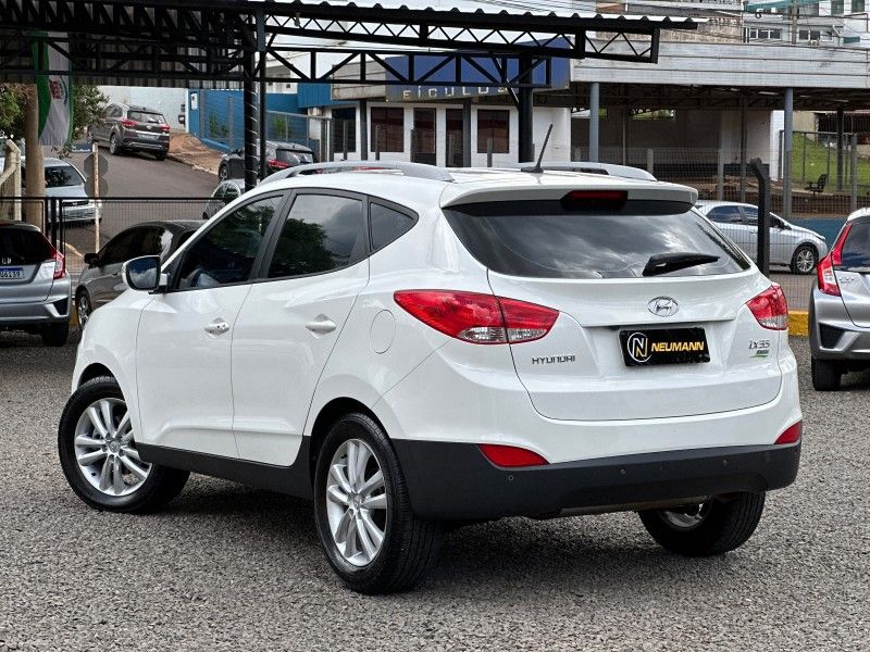 Hyundai IX35 GLS 2.0 16V 2015 NEUMANN VEÍCULOS ARROIO DO MEIO / Carros no Vale