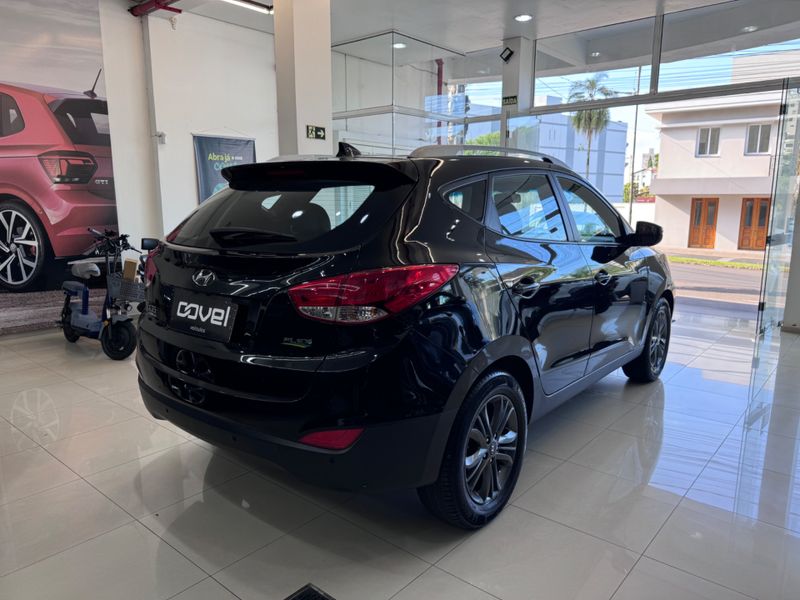 Hyundai Ix35 Gl 2.0 16v 2wd 2018/2019 COVEL VEICULOS ENCANTADO / Carros no Vale