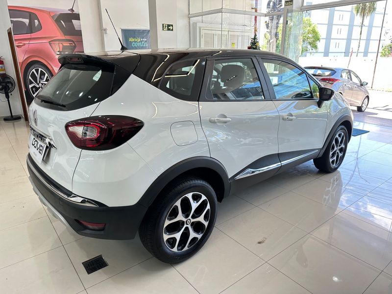 Renault Captur 1.6 16v Sce Intense X-tronic 2018/2018 COVEL VEICULOS ENCANTADO / Carros no Vale