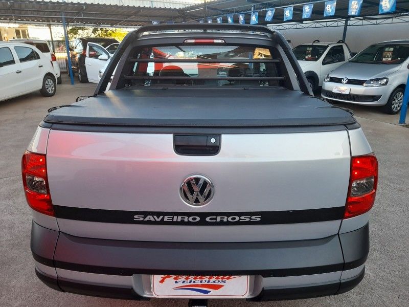 VOLKSWAGEN SAVEIRO CD CROSS 1.6 8V /2016 FERREIRA VEÍCULOS VENÂNCIO AIRES / Carros no Vale