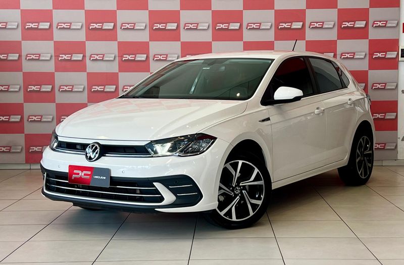 VOLKSWAGEN Polo Highline TSI 1.0 12V 2023/2024 PC VEÍCULOS SANTA CRUZ DO SUL / Carros no Vale