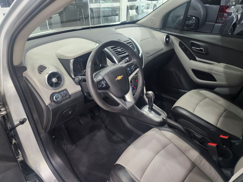 Chevrolet Tracker Ltz 1.8 16v 4×2 2015/2015 SIM AUTOMÓVEIS ROLANTE / Carros no Vale