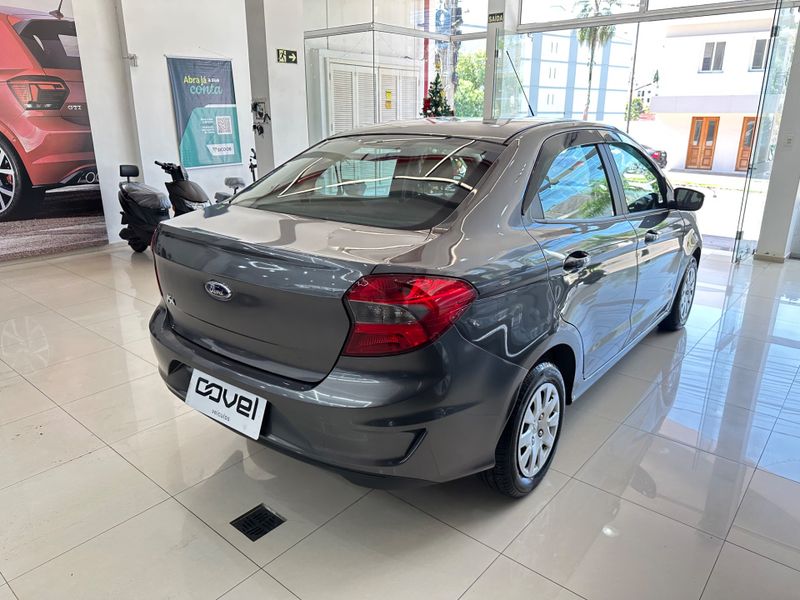 Ford Ka Sedan 1.0 Se 2020/2021 COVEL VEICULOS ENCANTADO / Carros no Vale