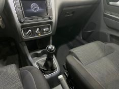 Volkswagen Fox Connect 1.6 Mb 2018/2019 SIM AUTOMÓVEIS ROLANTE / Carros no Vale