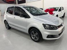 Volkswagen Fox Connect 1.6 Mb 2018/2019 SIM AUTOMÓVEIS ROLANTE / Carros no Vale