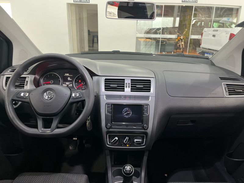 Volkswagen Fox Connect 1.6 Mb 2018/2019 SIM AUTOMÓVEIS ROLANTE / Carros no Vale