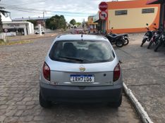 Chevrolet Celta 1.0 2010/2011 NECO TOLATI VEÍCULOS VENÂNCIO AIRES / Carros no Vale