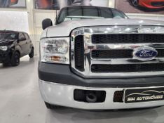 Ford F-250 Xlt 2011/2011 SIM AUTOMÓVEIS ROLANTE / Carros no Vale