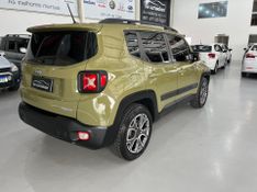 Jeep Renegade 1.8 16v Longitude 2015/2016 SIM AUTOMÓVEIS ROLANTE / Carros no Vale