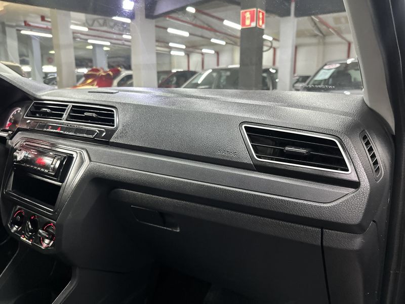 VOLKSWAGEN Gol 1.6 MSI 8V 2021/2022 CIRNE AUTOMÓVEIS SANTA MARIA / Carros no Vale