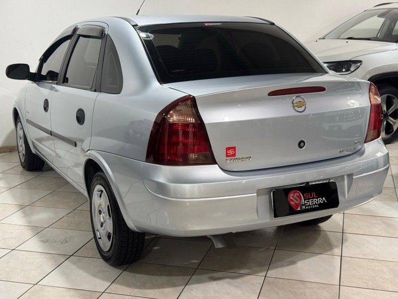 CHEVROLET CORSA 1.4 MPFI MAXX SEDAN 8V 2009/2009 SUL SERRA MOTORS CAXIAS DO SUL / Carros no Vale