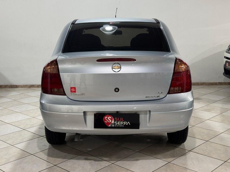 CHEVROLET CORSA 1.4 MPFI MAXX SEDAN 8V 2009/2009 SUL SERRA MOTORS CAXIAS DO SUL / Carros no Vale