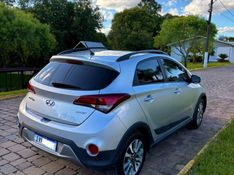 Hyundai HB20X Style 1.6 16V 2017/2018 ATUAL VEÍCULOS VISTA ALEGRE DO PRATA / Carros no Vale