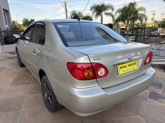 Toyota Corolla XEi 1.8/ 16V Mec. 2003/2003 ATUAL VEÍCULOS VISTA ALEGRE DO PRATA / Carros no Vale