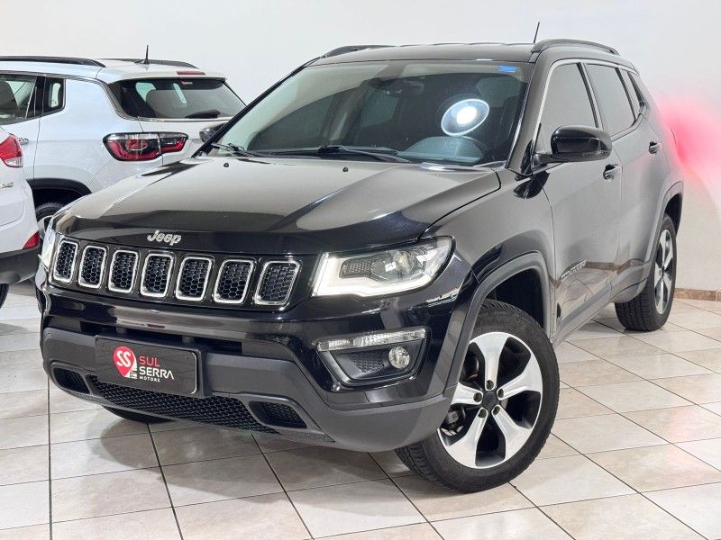 JEEP COMPASS 2.0 16V LONGITUDE 4X4 2018/2018 SUL SERRA MOTORS CAXIAS DO SUL / Carros no Vale