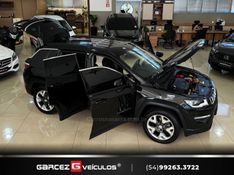 JEEP COMPASS 2.0 16V LONGITUDE 2018/2019 GARCEZ VEÍCULOS BENTO GONÇALVES / Carros no Vale