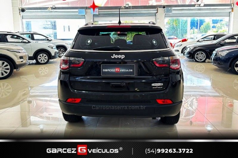 JEEP COMPASS 2.0 16V LONGITUDE 2018/2019 GARCEZ VEÍCULOS BENTO GONÇALVES / Carros no Vale