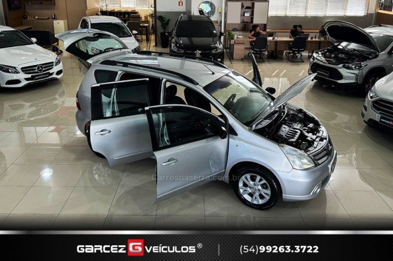 NISSAN LIVINA 1.8 S 16V 2013/2013 GARCEZ VEÍCULOS BENTO GONÇALVES / Carros no Vale