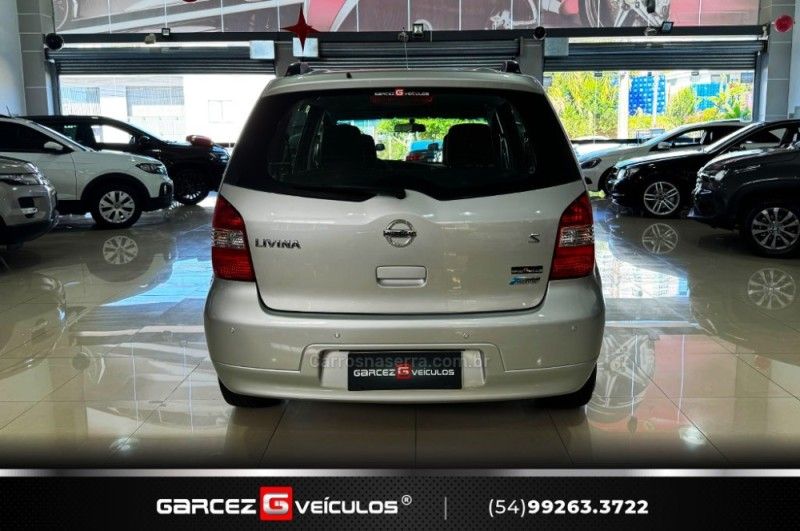 NISSAN LIVINA 1.8 S 16V 2013/2013 GARCEZ VEÍCULOS BENTO GONÇALVES / Carros no Vale