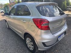 FORD KA 1.5 SE /2019 MENEGHINI VEÍCULOS ARROIO DO MEIO / Carros no Vale