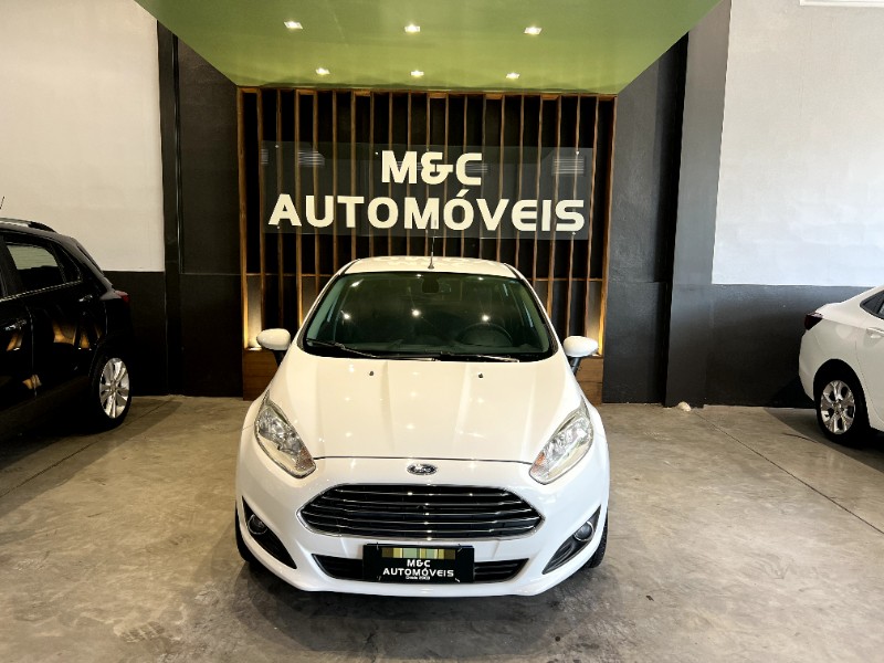 FORD FIESTA 1.6 TITANIUM 2013/2014 M&C AUTOMÓVEIS CAXIAS DO SUL / Carros no Vale