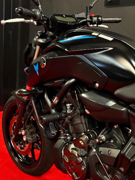 YAMAHA MT-07 ABS 2023/2023 EXCLUSIVO VEÍCULOS SANTA CRUZ DO SUL / Carros no Vale