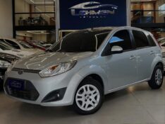 FORD FIESTA 1.6 CLASS HATCH 8V 2012/2012 LEHMEN VEÍCULOS VENÂNCIO AIRES / Carros no Vale