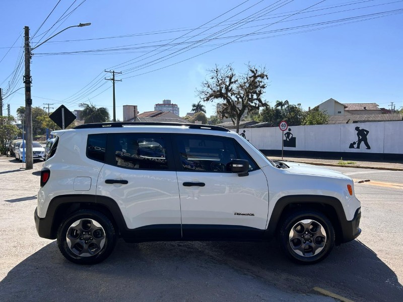 JEEP RENEGADE SPORT 1.8 4X2 FLEX 16V AUT. 2016/2017 LS MULTIMARCAS VENÂNCIO AIRES / Carros no Vale