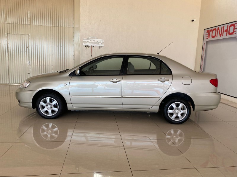 TOYOTA COROLLA 1.8 XLI 16V FLEX 4P AUTOMÁTICO 2003/2003 TONHO AUTOMÓVEIS LAJEADO / Carros no Vale