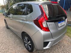 HONDA FIT LX /2017 MENEGHINI VEÍCULOS ARROIO DO MEIO / Carros no Vale