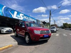 RENAULT DUSTER DYNAMIQUE 2.0 16V HIFLEX 2014/2015 LS MULTIMARCAS VENÂNCIO AIRES / Carros no Vale