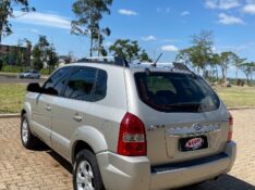 HYUNDAI TUCSON GLS 2.0 16V AUT. 2012/2013 NEURI VEÍCULOS LAJEADO / Carros no Vale