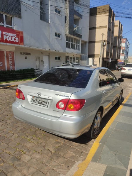 TOYOTA COROLLA SEG 1.8 2002/2003 ALTERNATIVA VEÍCULOS LAJEADO / Carros no Vale