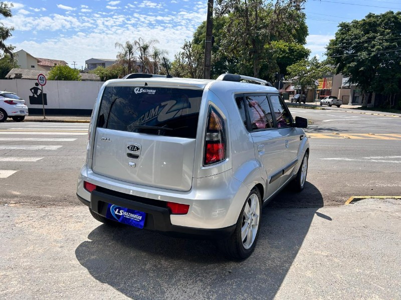 KIA SOUL 1.6/ 1.6 16V FLEX MEC. 2010/2010 LS MULTIMARCAS VENÂNCIO AIRES / Carros no Vale