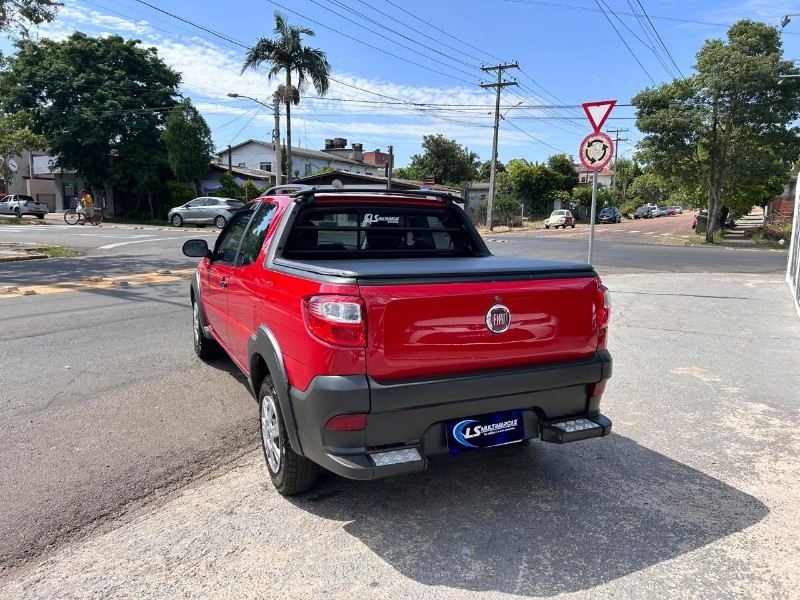 FIAT STRADA WORKING 1.4 MPI FIRE FLEX 8V CD 2014/2014 LS MULTIMARCAS VENÂNCIO AIRES / Carros no Vale