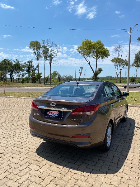 HYUNDAI HB20S 1.6 PREMIUM 16V FLEX 4P AUTOMÁTICO /2017 NEURI VEÍCULOS LAJEADO / Carros no Vale