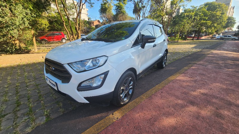 FORD ECOSPORT 1.5 FREESTYLE 2017/2018 FERNANDO AUTOMÓVEIS | REVENDA DE CARROS ARROIO DO MEIO ARROIO DO MEIO / Carros no Vale