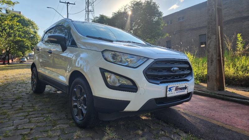 FORD ECOSPORT 1.5 FREESTYLE 2017/2018 FERNANDO AUTOMÓVEIS | REVENDA DE CARROS ARROIO DO MEIO ARROIO DO MEIO / Carros no Vale