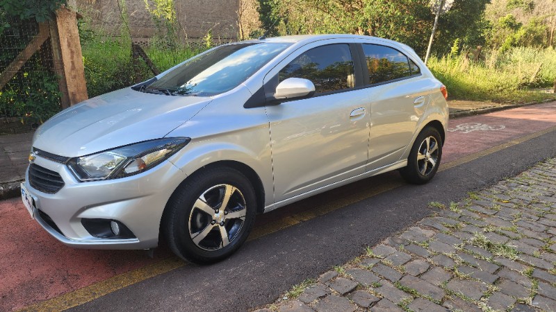 CHEVROLET ONIX 1.4 LTZ 2018/2018 FERNANDO AUTOMÓVEIS | REVENDA DE CARROS ARROIO DO MEIO ARROIO DO MEIO / Carros no Vale