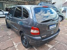 RENAULT SCENIC 1.6 EXPRESSION 16V 2005/2005 SCHAEFER AUTOMÓVEIS TEUTÔNIA / Carros no Vale