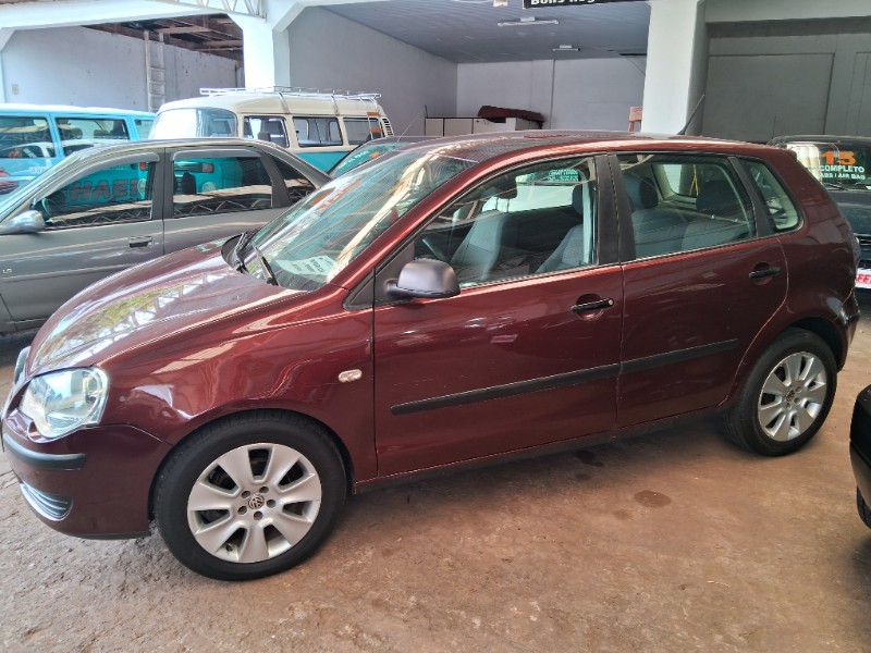 VOLKSWAGEN POLO 1.6 8V FLEX 2008/2008 SCHAEFER AUTOMÓVEIS TEUTÔNIA / Carros no Vale