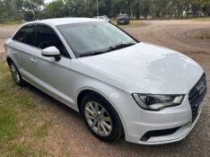 AUDI A3 SEDAN /2015 MENEGHINI VEÍCULOS ARROIO DO MEIO / Carros no Vale