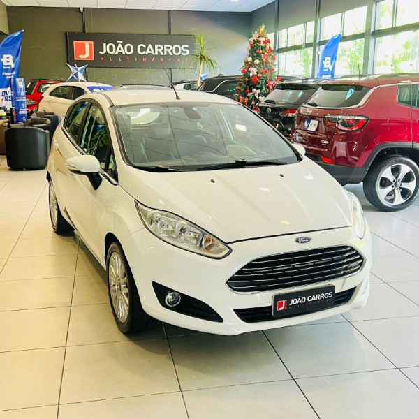 FORD FIESTA 1.6 TITANIUM HATCH 16V FLEX 4P AUTOMÁTICO 2014/2014 JOÃO CARROS MULTIMARCAS GUAPORÉ / Carros no Vale