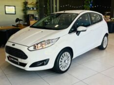 FORD FIESTA 1.6 TITANIUM HATCH 16V FLEX 4P AUTOMÁTICO 2014/2014 JOÃO CARROS MULTIMARCAS GUAPORÉ / Carros no Vale