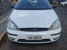 FORD FOCUS 1.6 2007/2008 ALTERNATIVA VEÍCULOS LAJEADO / Carros no Vale