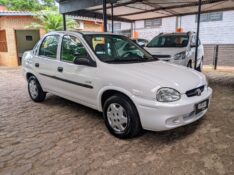 CHEVROLET CLASSIC 1.0 LIFE 8V 2007/2008 RICARDO VEÍCULOS TEUTÔNIA / Carros no Vale